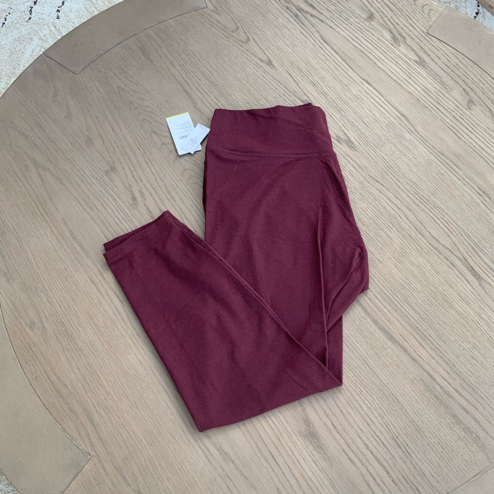 Plus size Burgundy Leggings